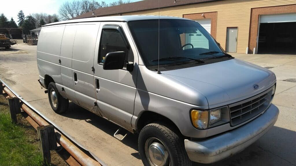 Ford E-250