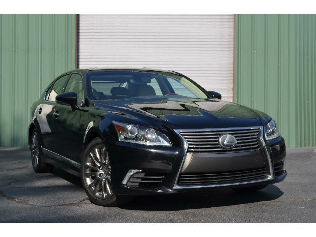 Lexus LS