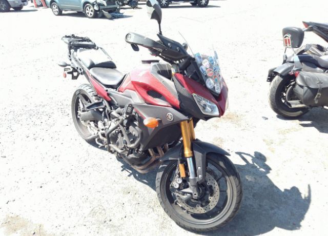 YAMAHA