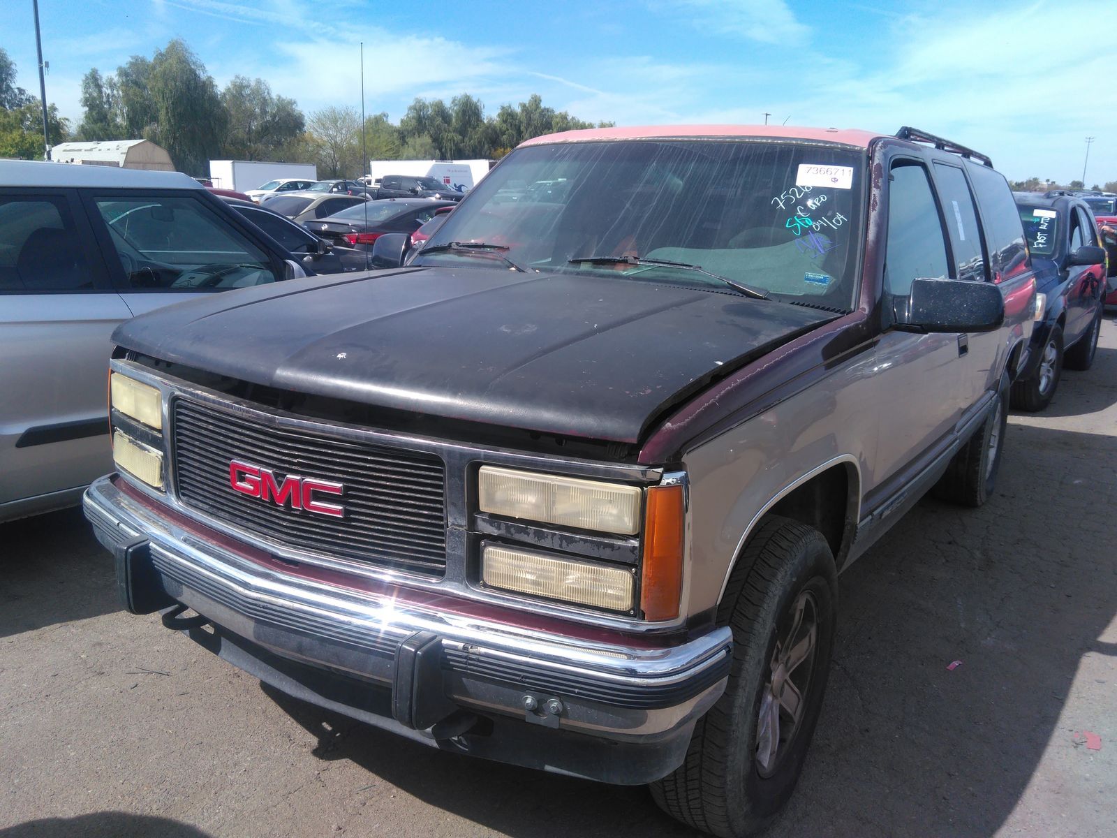 GMC Suburban