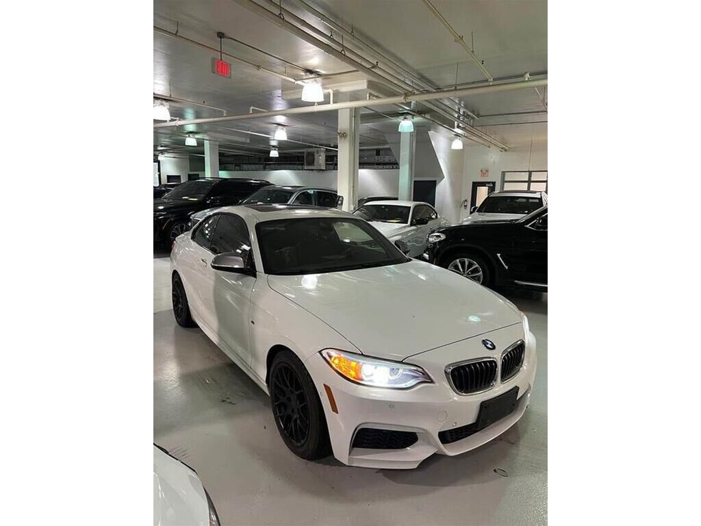 BMW M235i