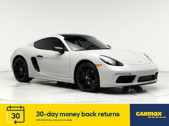 PORSCHE