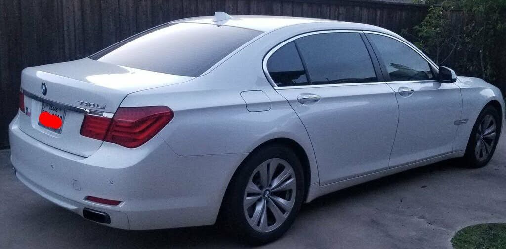 BMW 740Li