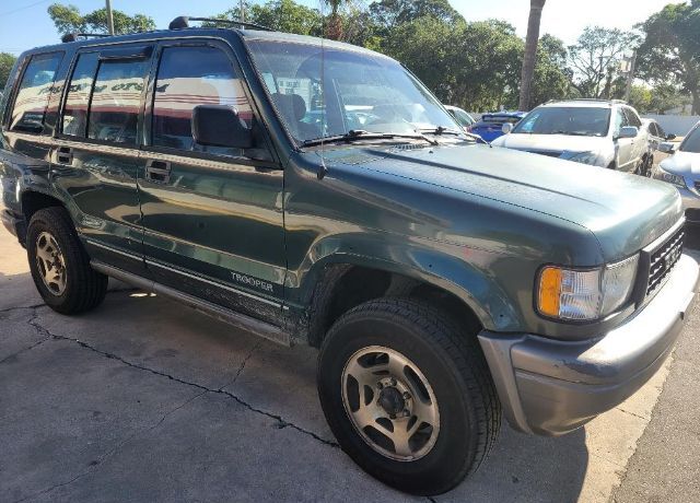 Isuzu Trooper