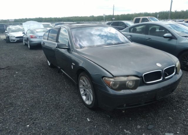 BMW 745i