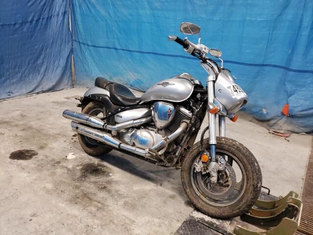 Suzuki VZ800L