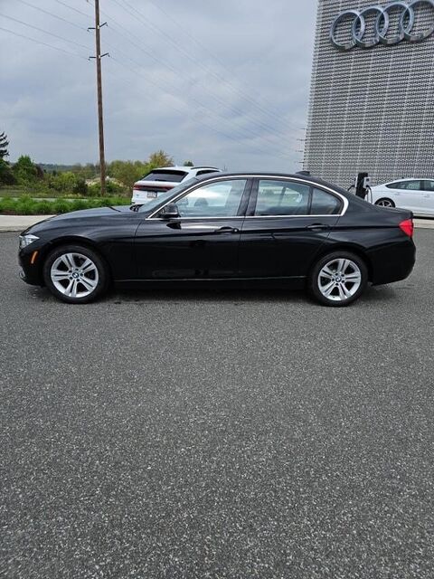 2017 BMW 330i