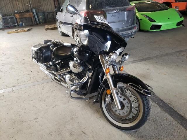 Suzuki VL800K