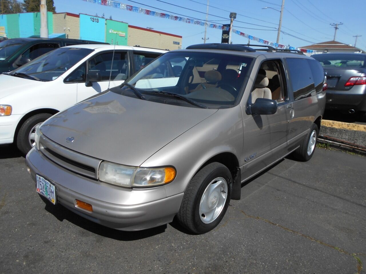Nissan Quest