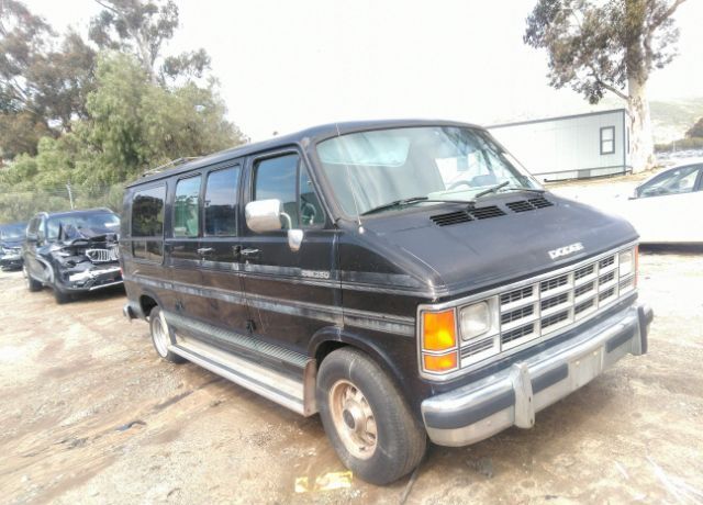 Dodge Ram Van