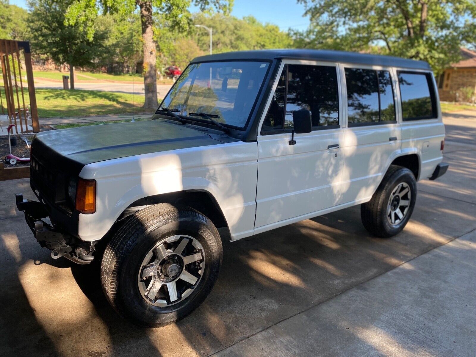 Mitsubishi Montero