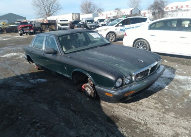 Jaguar XJ8