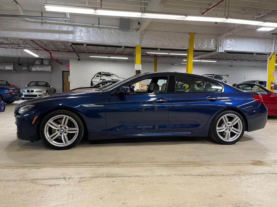 BMW 650i / ALPINA B6