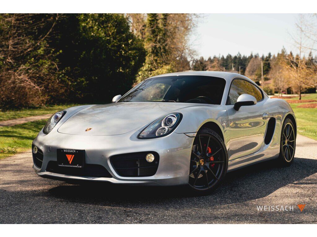 PORSCHE