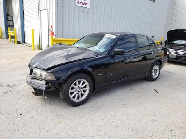 BMW 328i