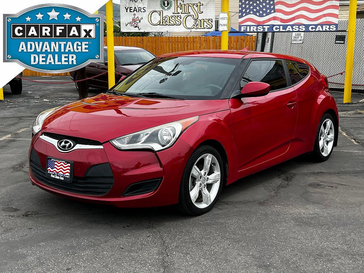 2013 HYUNDAI Veloster