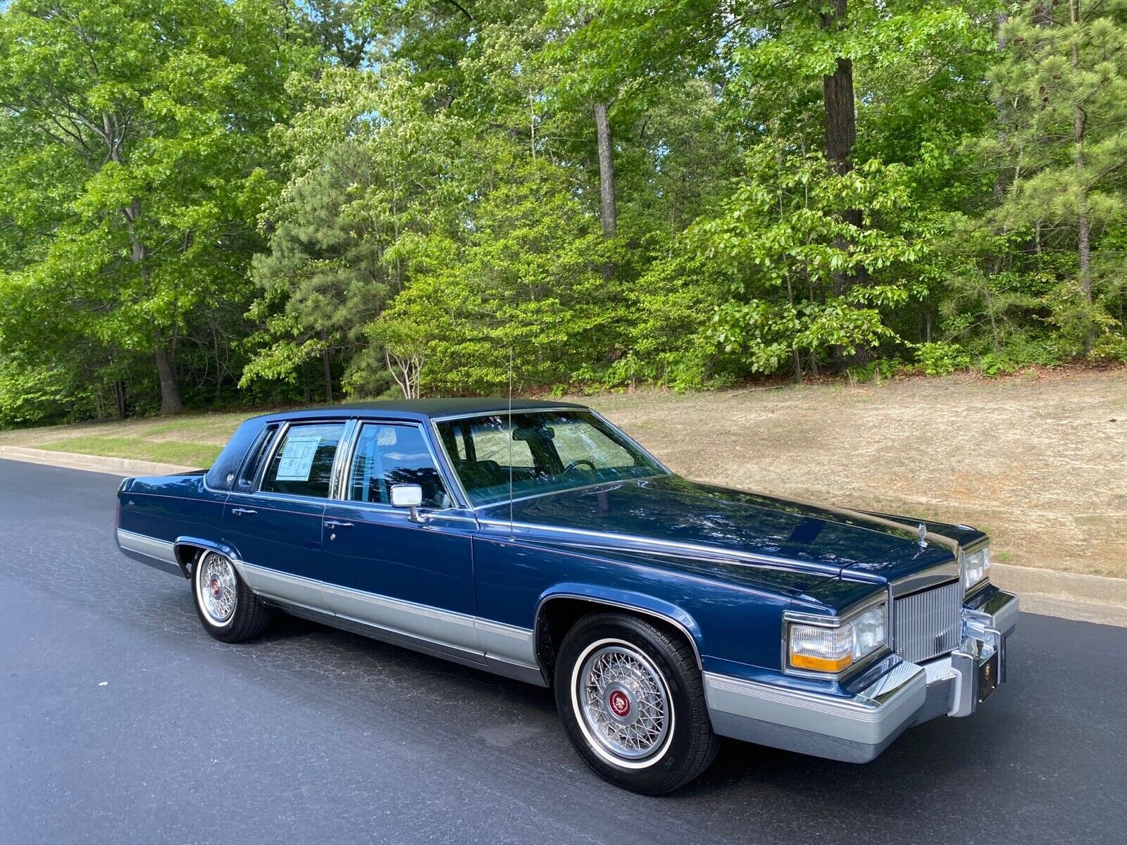 Cadillac Brougham