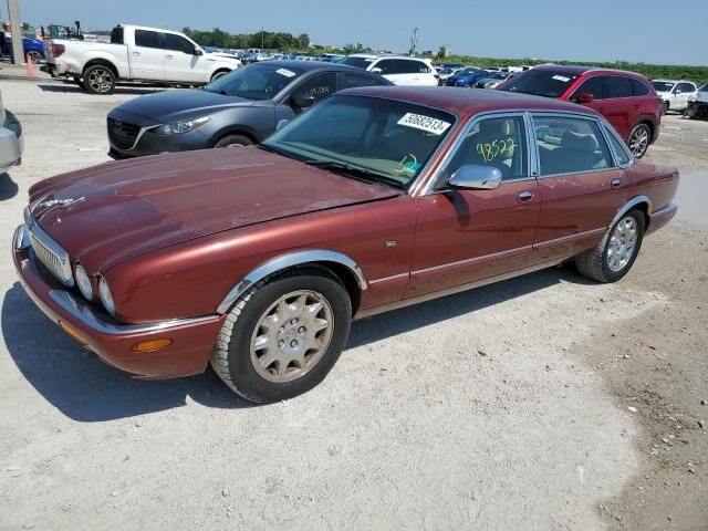 Jaguar Vanden Plas