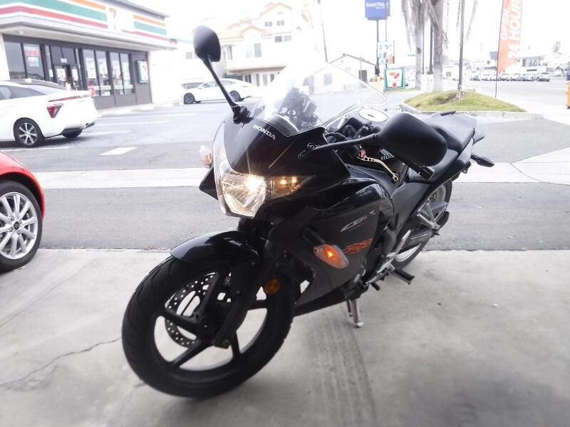 Honda CBR250