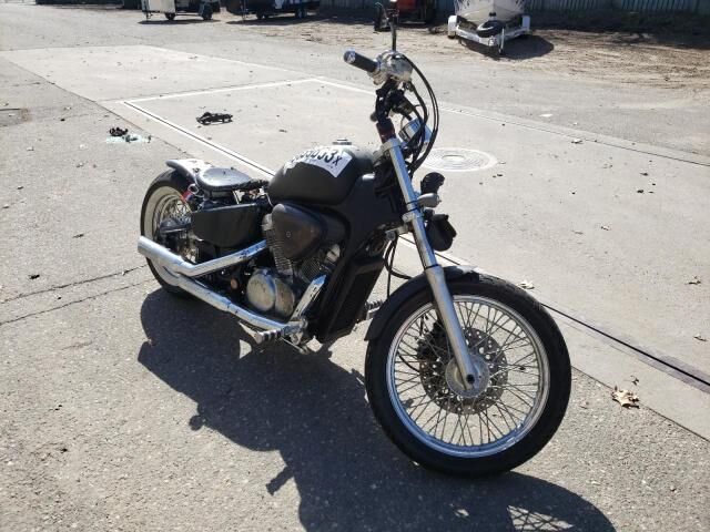 Honda VT600C (SHADOW VLX)