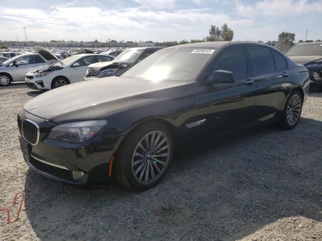 BMW 750i