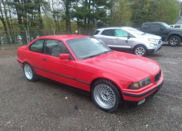 BMW 325iS