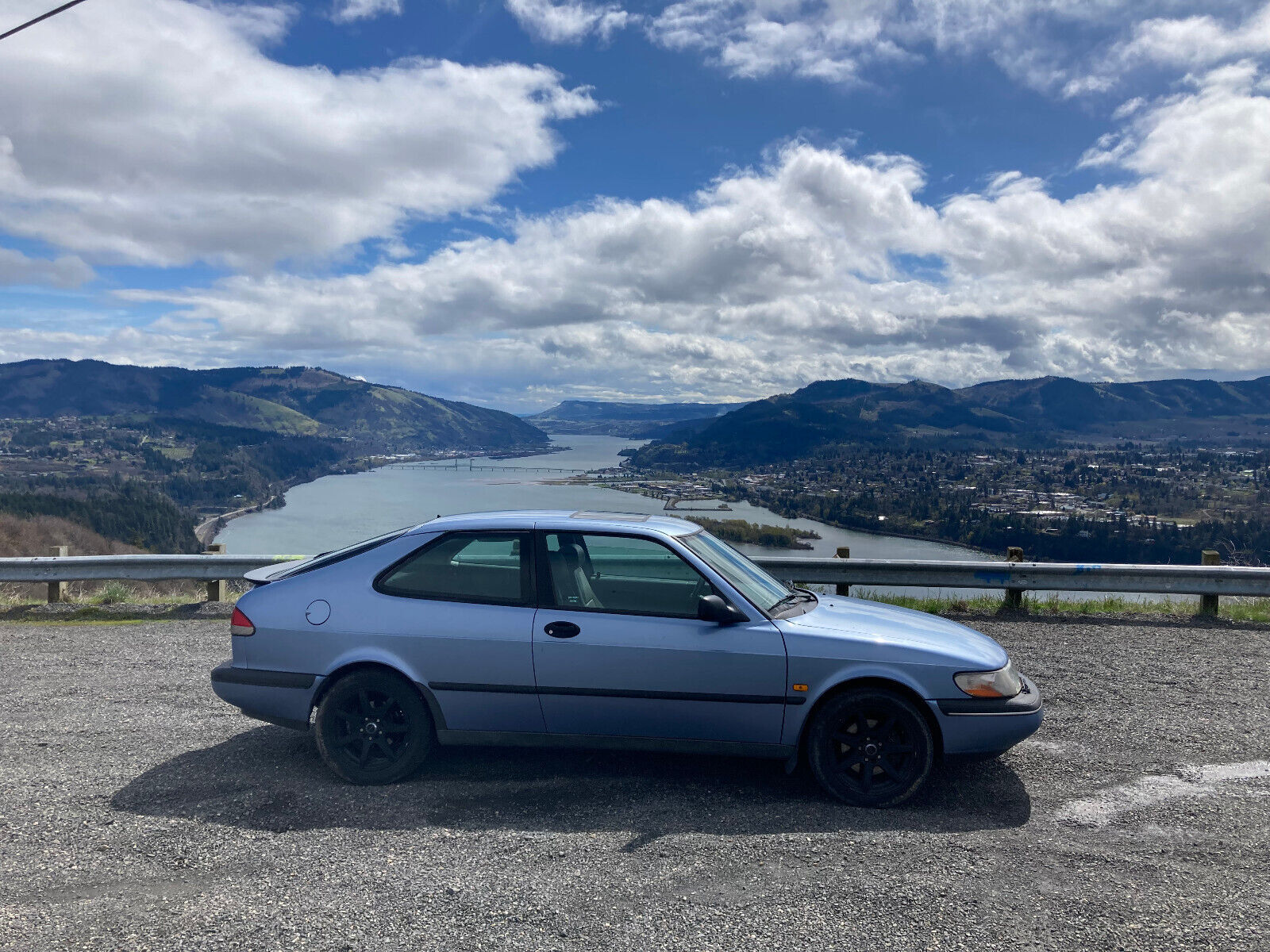 Saab 900