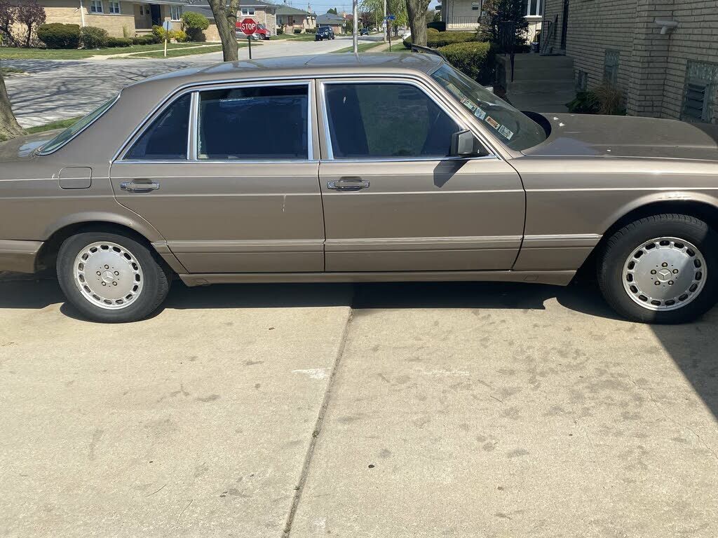 Mercedes-Benz 420