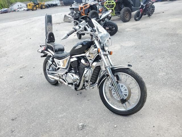 Suzuki VS800GLK