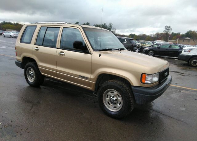 Isuzu Trooper