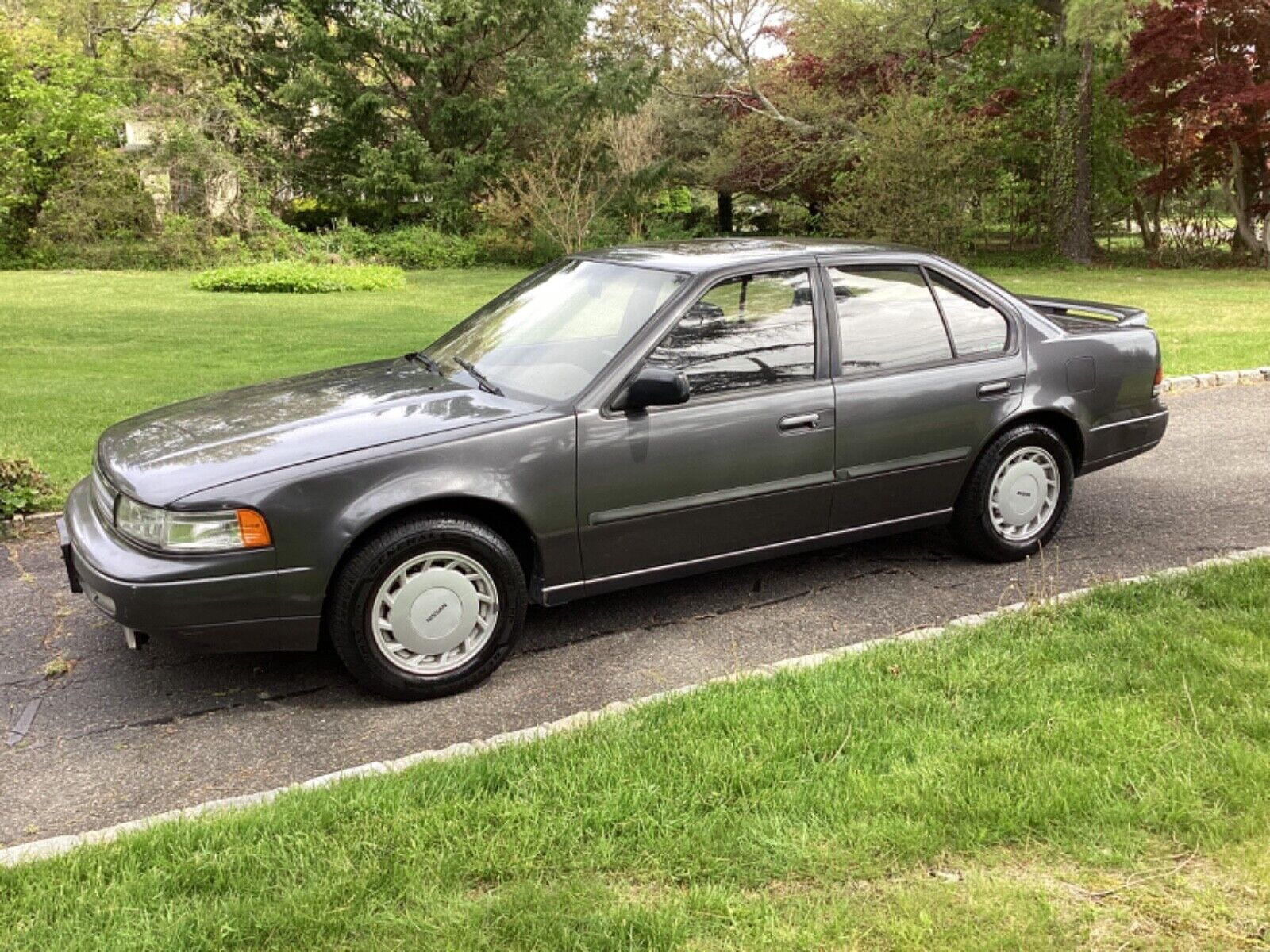 Nissan Maxima