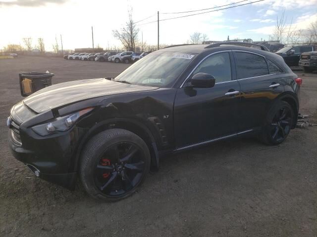 Infiniti QX70