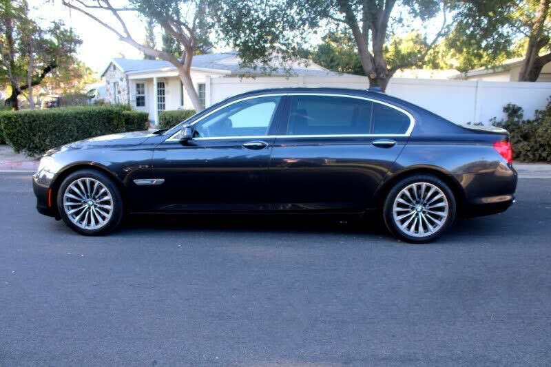 BMW 740Li