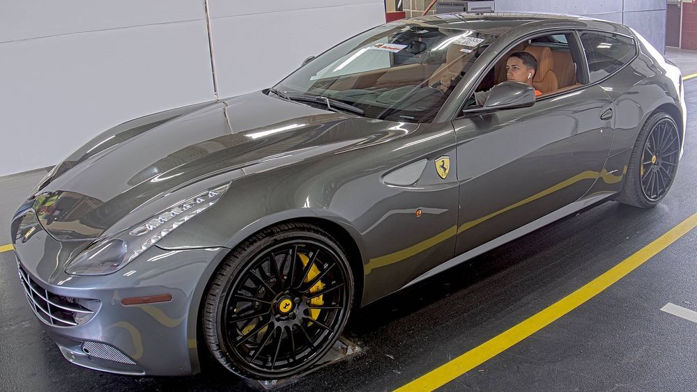 Ferrari FF