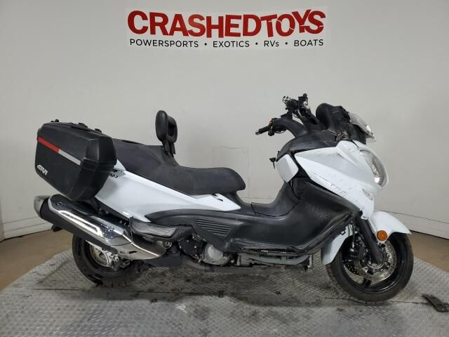 Suzuki AN650L