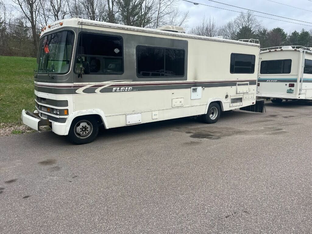 Ford E-350