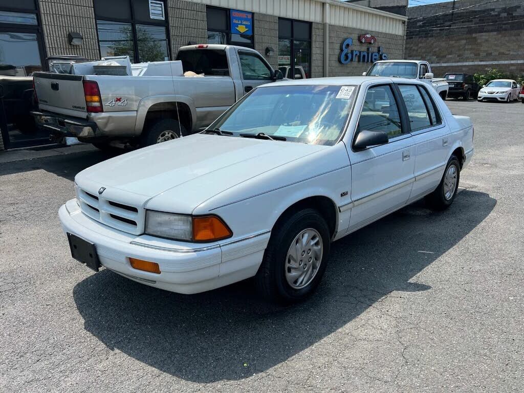 Dodge Spirit