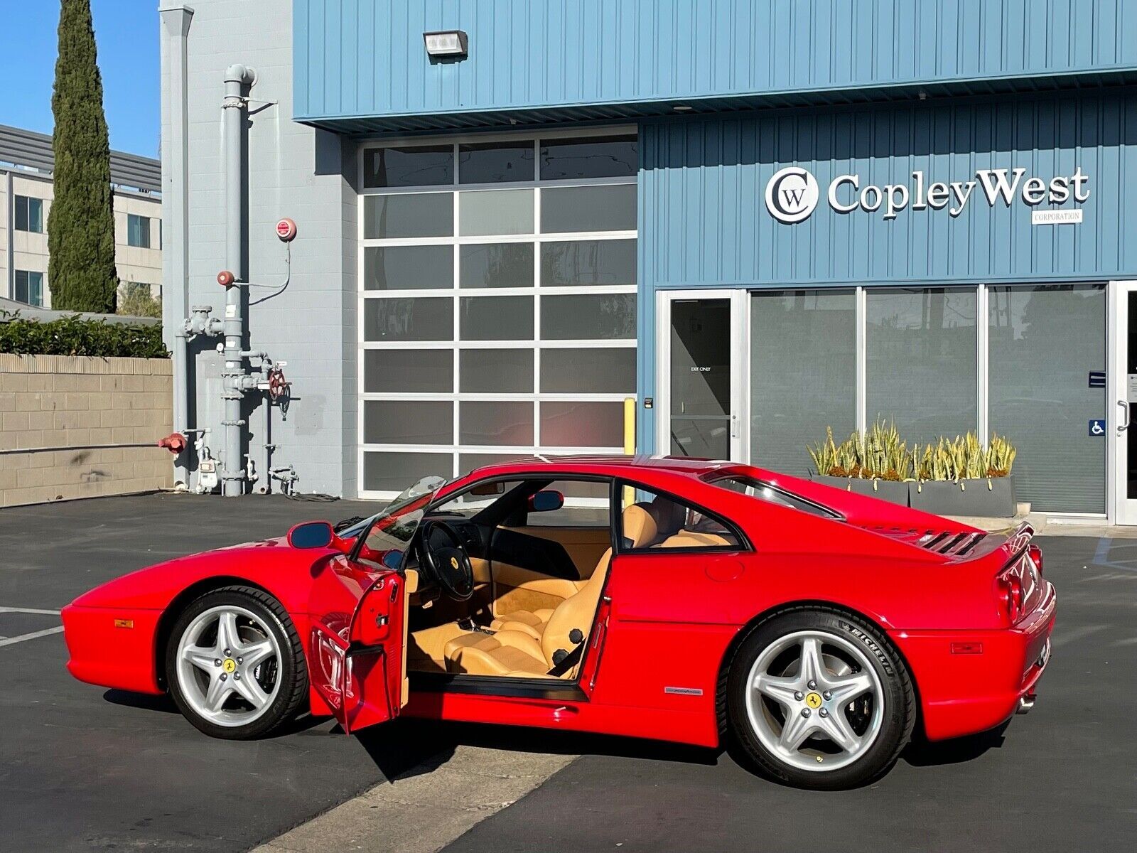 Ferrari F355