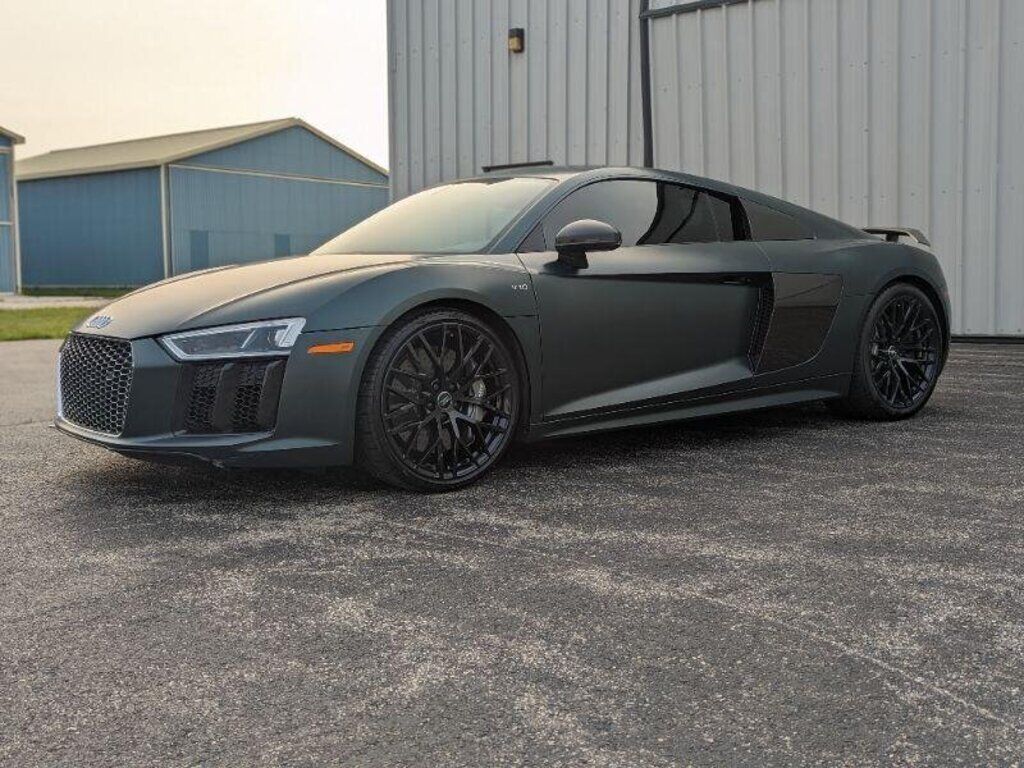 Audi R8