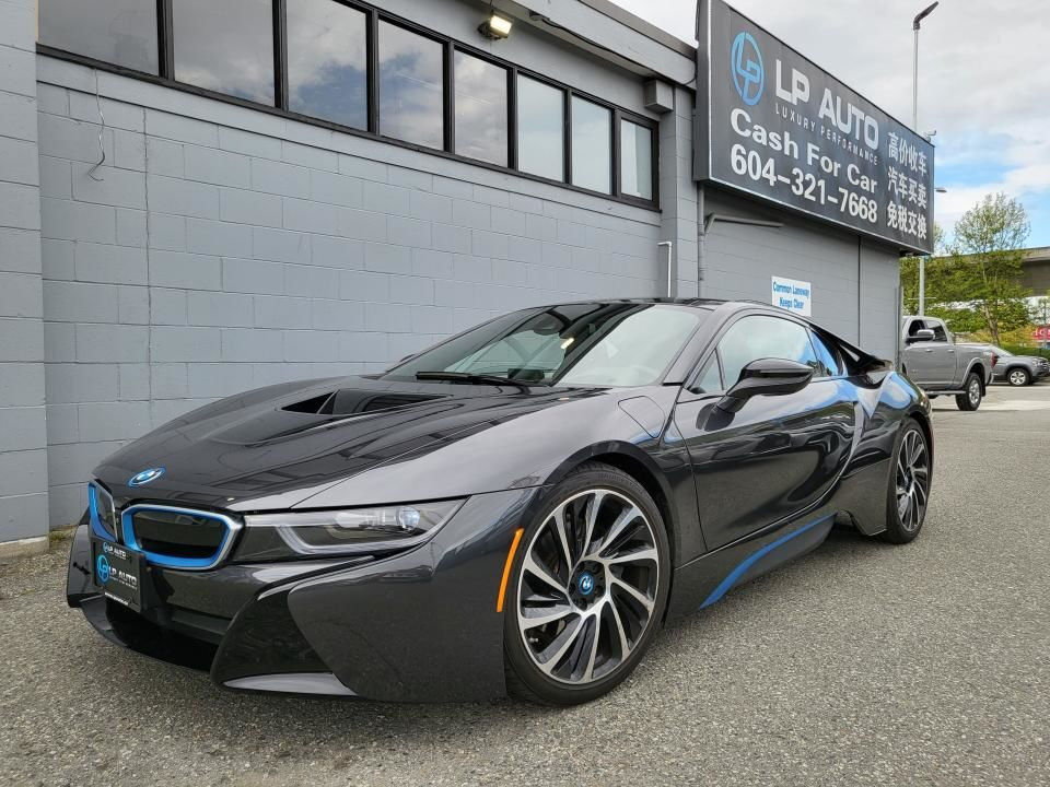 BMW i8