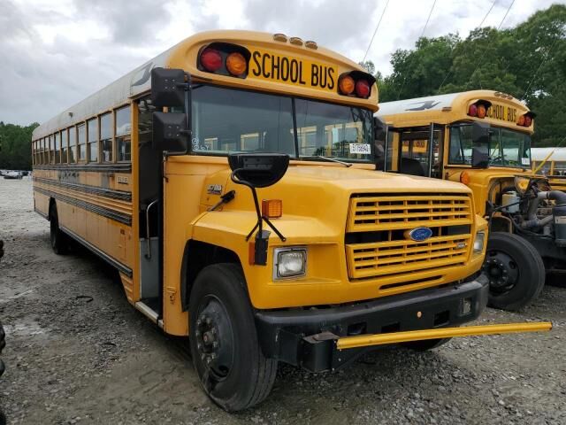 Ford B700
