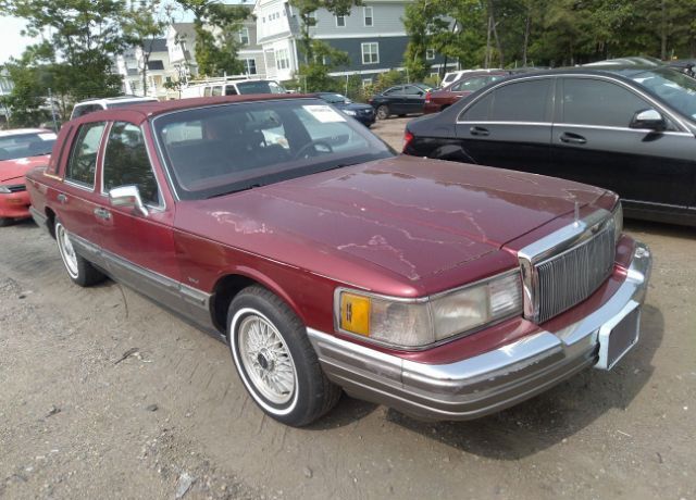 Lincoln Town Car