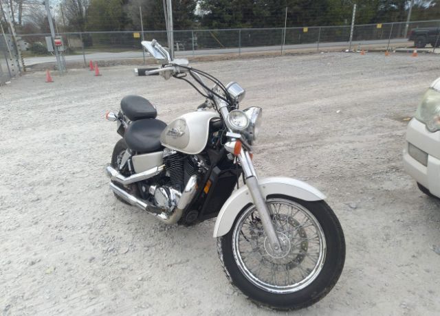 Honda VT1100C2 (SHADOW ACE)