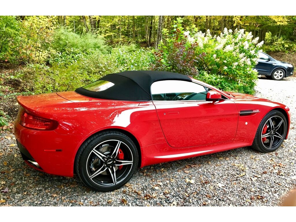 Aston Martin V8 Vantage