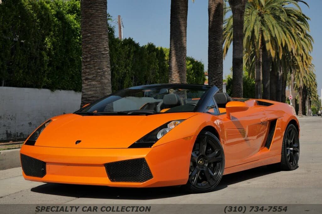 LAMBORGHINI
