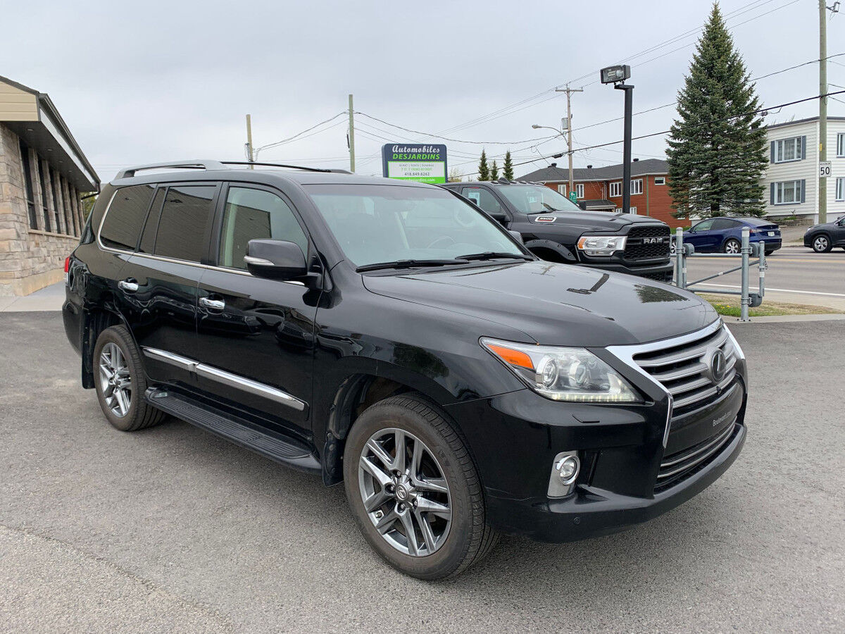 Lexus LX