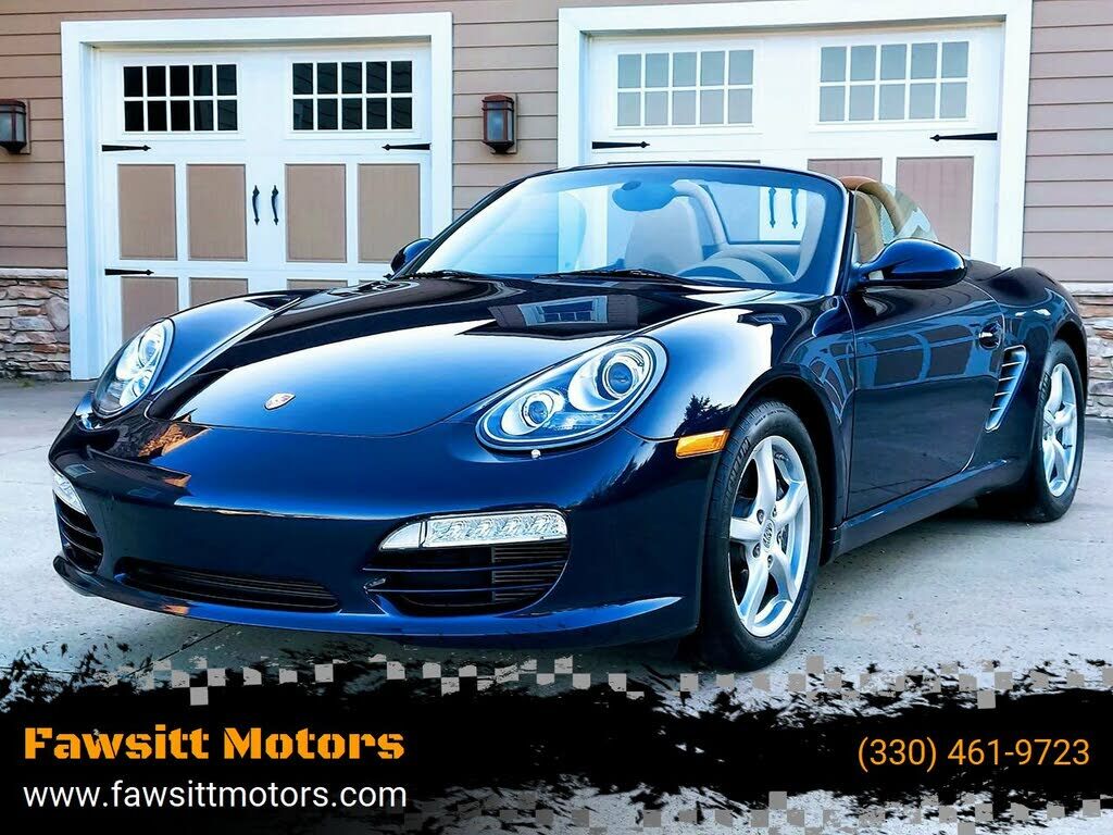 PORSCHE
