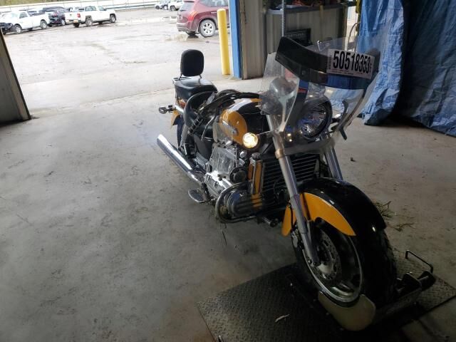 Honda GL1500C (VALKYRIE)