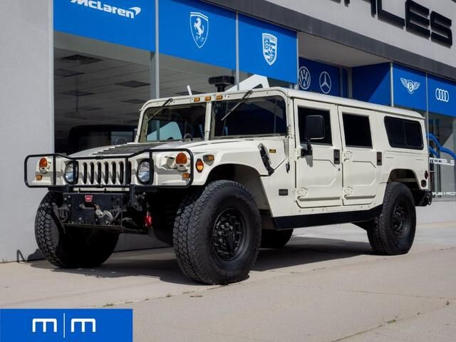 HUMMER H1