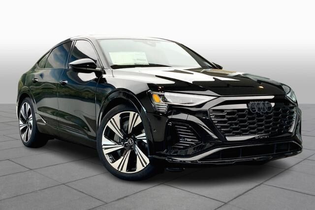 2024 Audi Q8